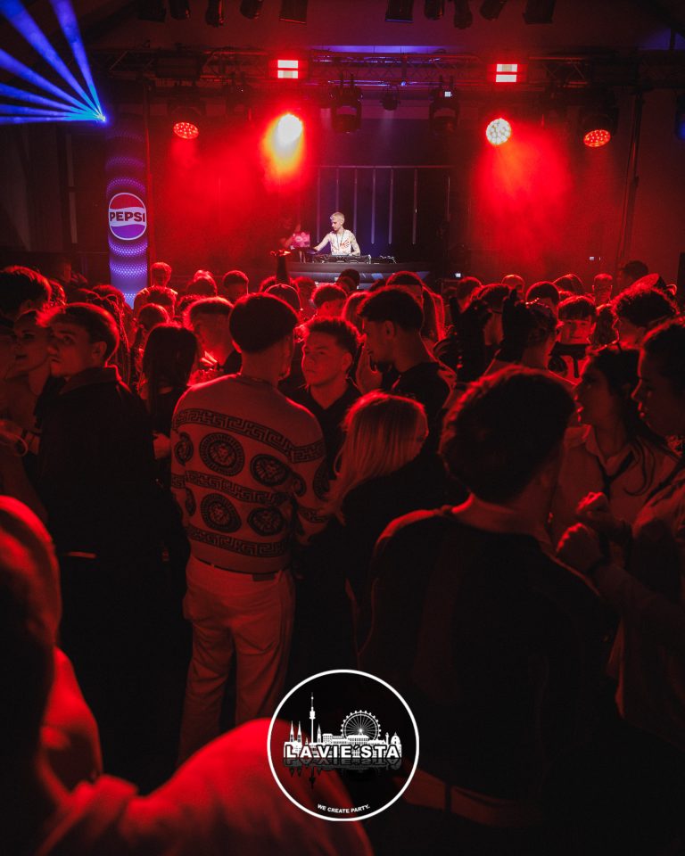 ©ErikFarid TheNun 92 Eventfoto Wien | La Viesta